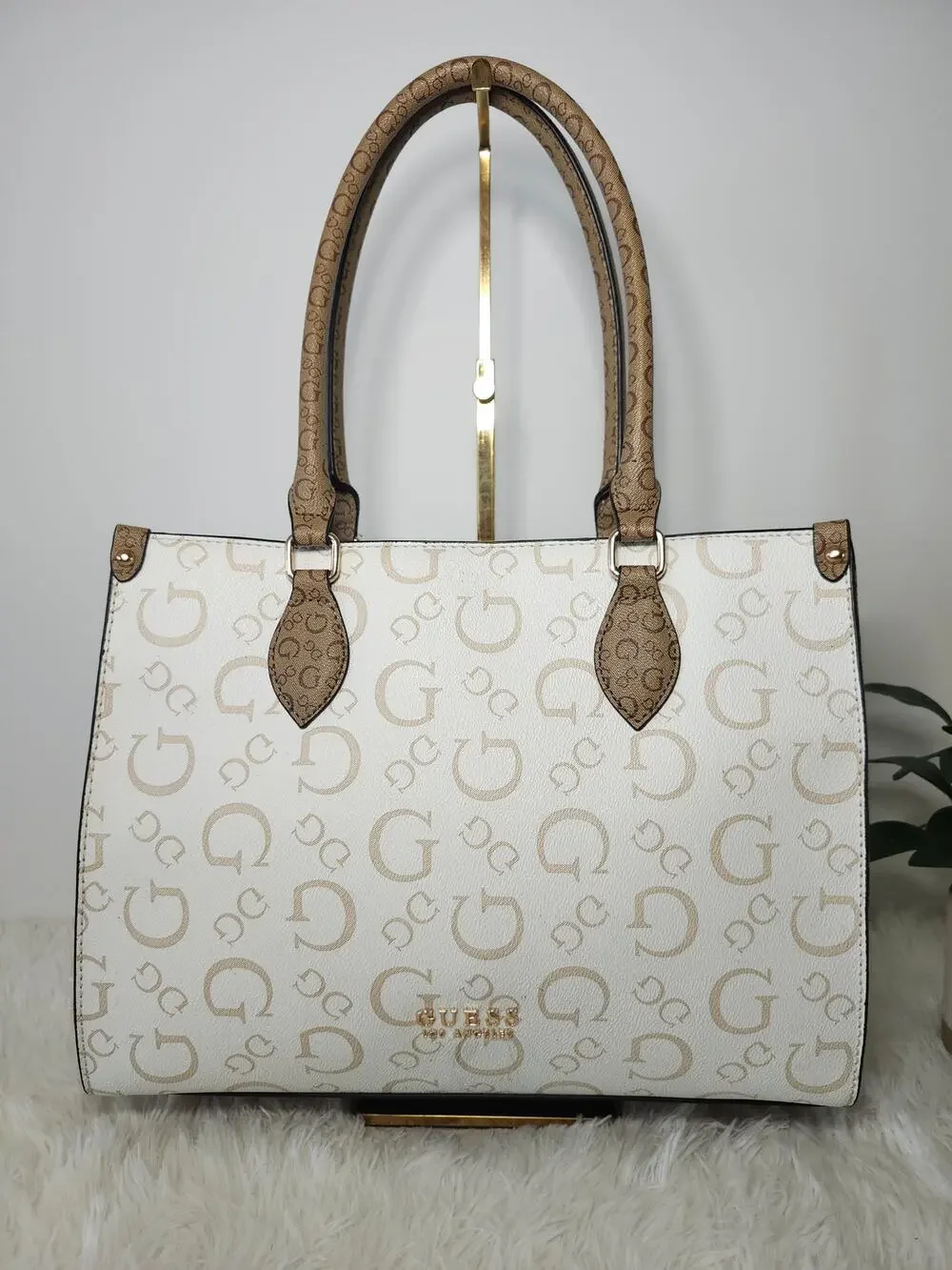 Guess Tote Bag Women's Cream Brown Gold Tone Preppy Classic Monogram Logo